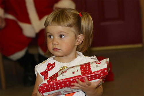 little girl during Christmas in July